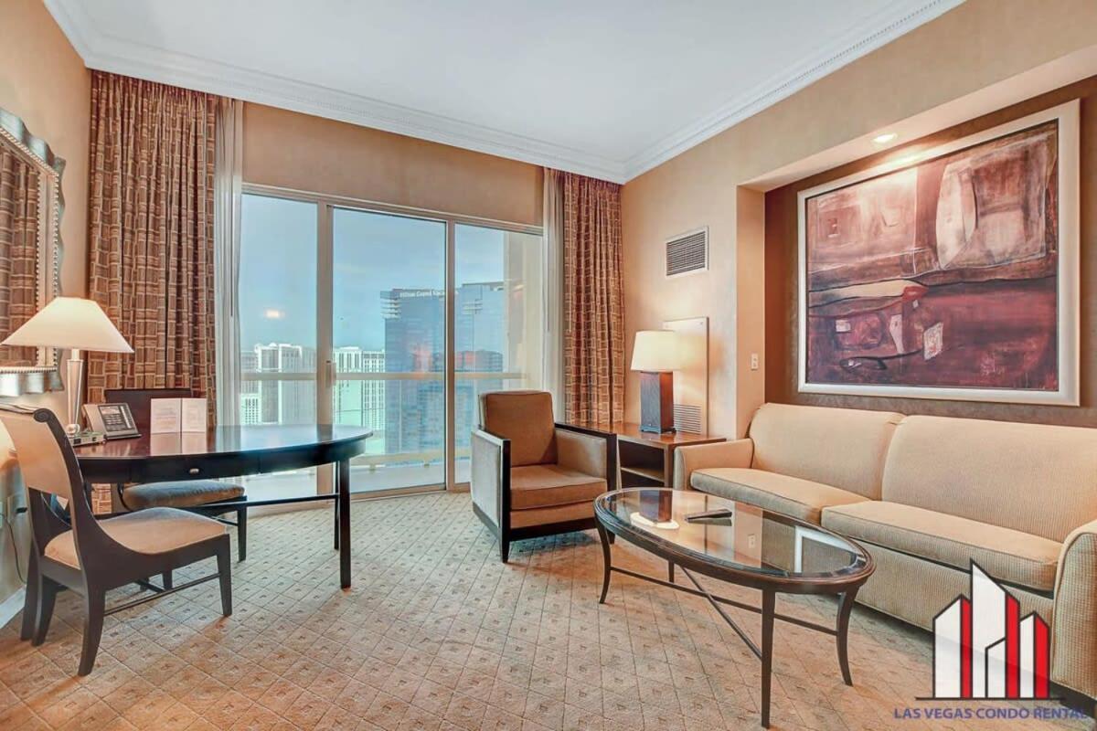 Casa de férias Mgm Signature-32-607 F1 Track & Strip View Balcony *