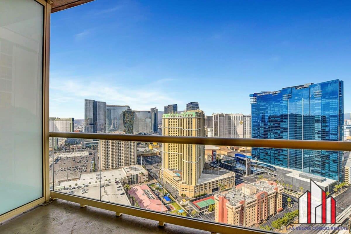 Casa de férias Mgm Signature-32-607 F1 Track & Strip View Balcony